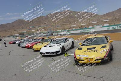 media/Jun-01-2025-CalClub SCCA (Sun) [[eae223c5dd]]/Around pit/